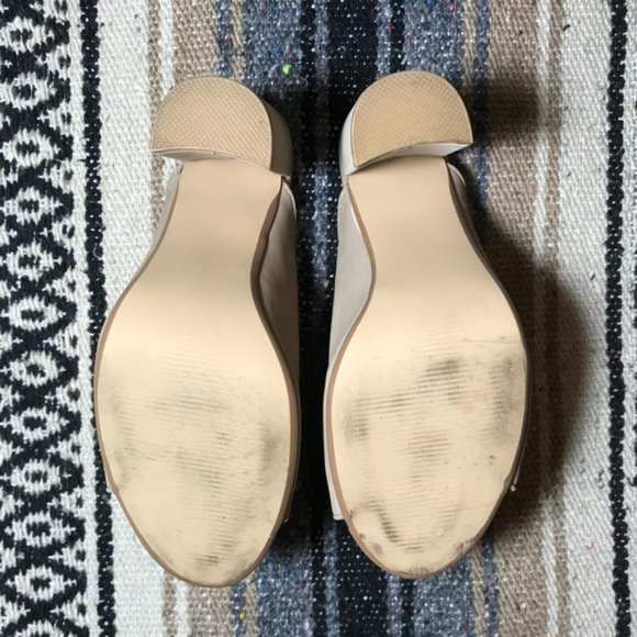 Steve Madden Open Toe Block Heel Mule (Taupe) - Picture 4 of 6